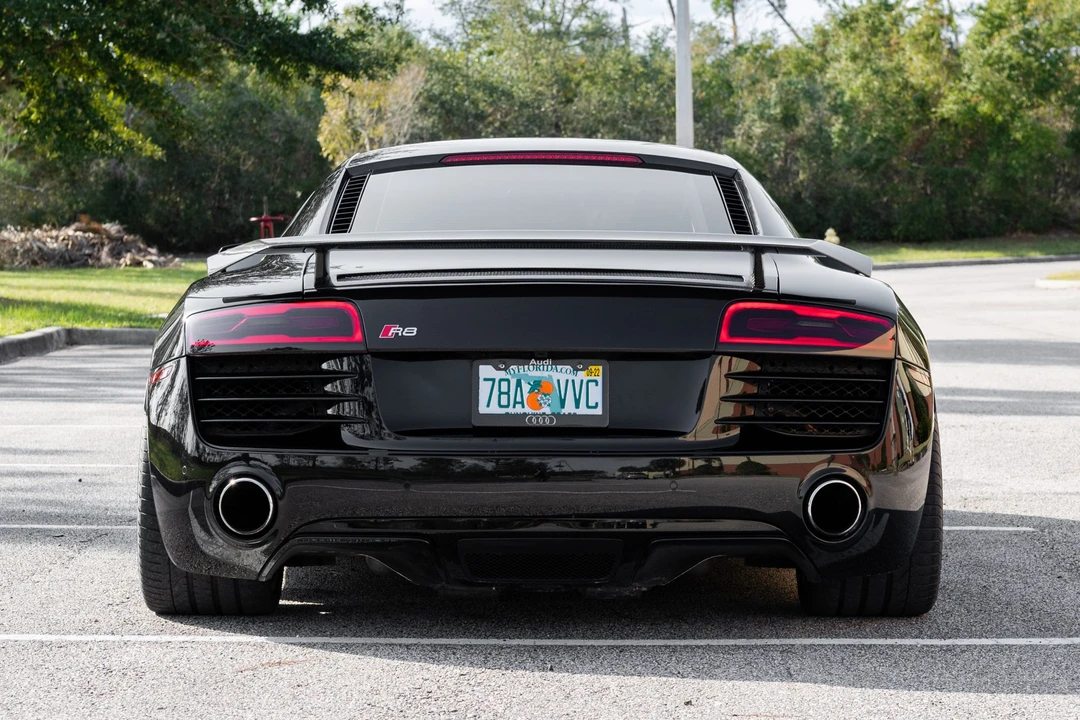 2014 Audi 42 R8 - Image 7 of 31