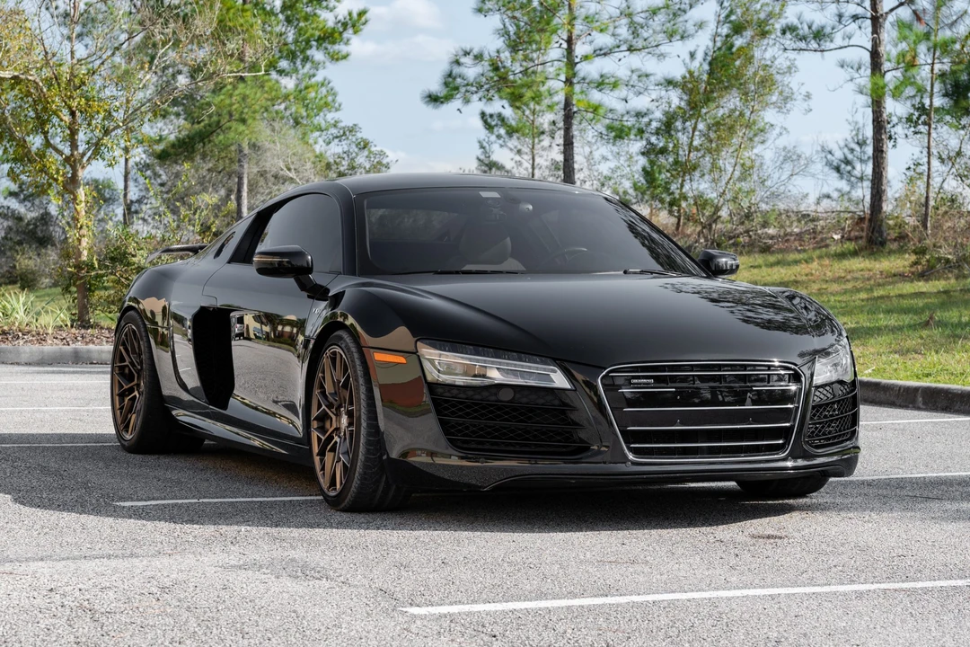 2014 Audi 42 R8 - Image 4 of 31