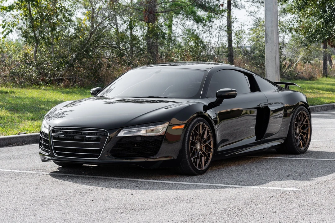 2014 Audi 42 R8 - Image 2 of 31
