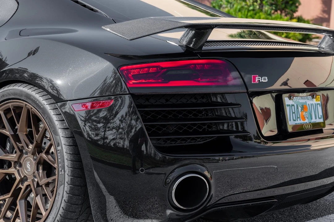 2014 Audi 42 R8 - Image 12 of 31