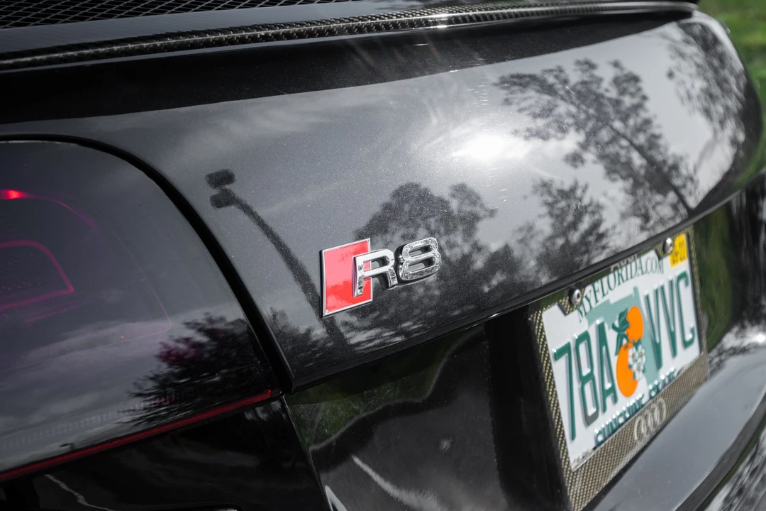 2014 Audi 42 R8 - Image 23 of 31