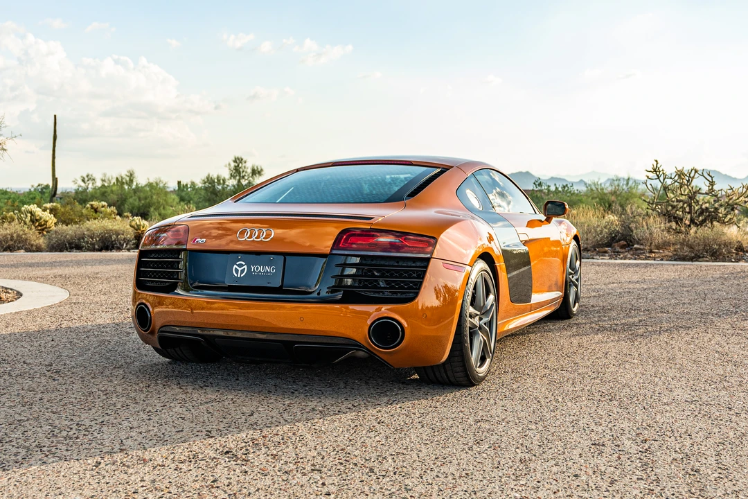 2014 Audi 42 R8 - Image 20 of 31