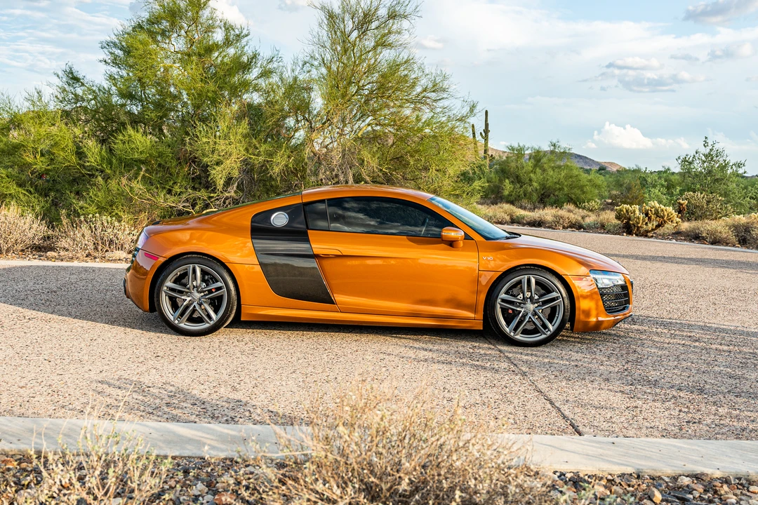 2014 Audi 42 R8 - Image 12 of 31