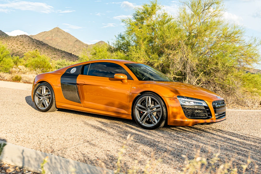 2014 Audi 42 R8 - Image 8 of 31