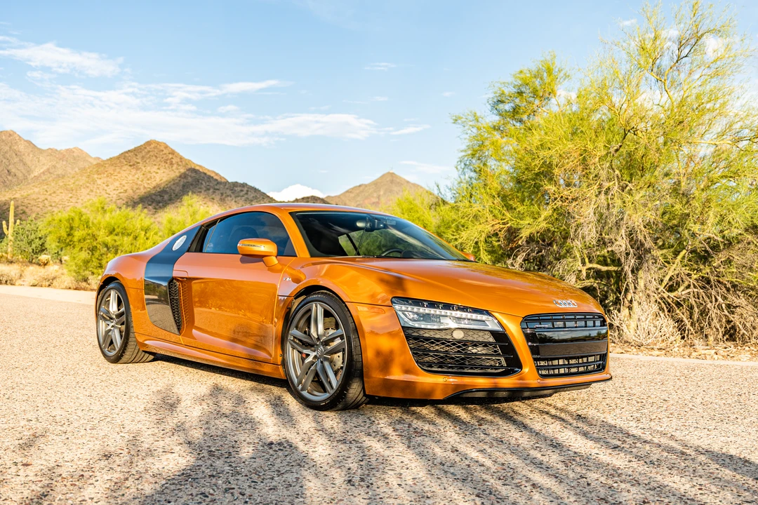 2014 Audi 42 R8 - Image 6 of 31