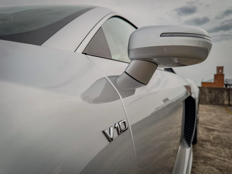 2014 Audi 42 R8 - Image 30 of 31