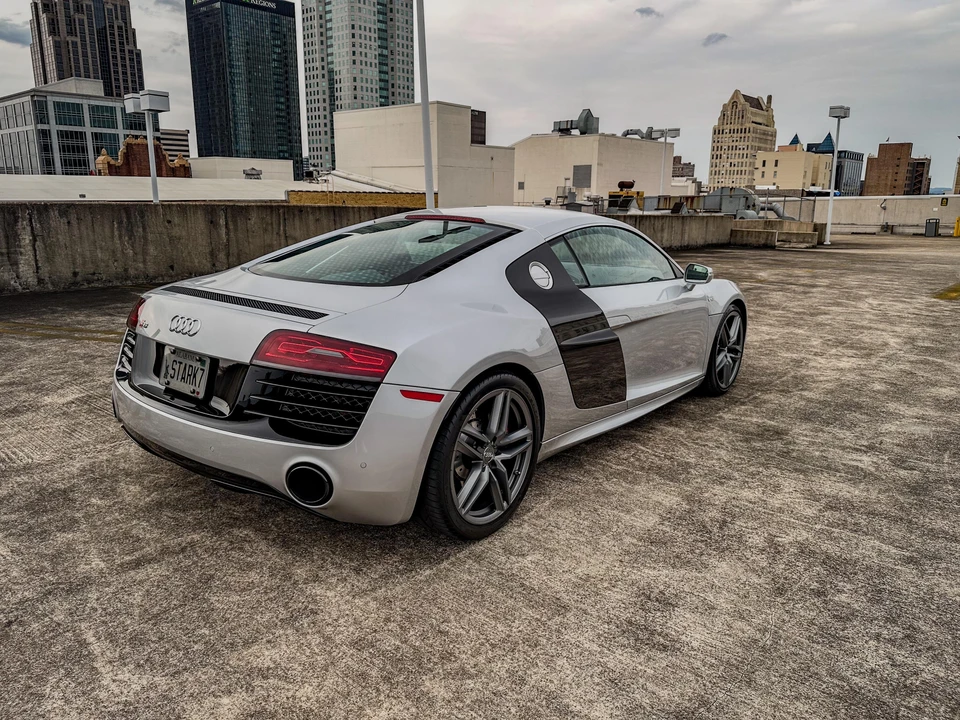 2014 Audi 42 R8 - Image 23 of 31