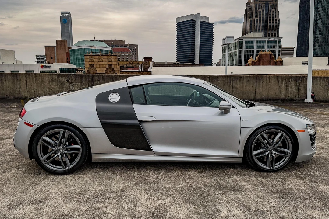 2014 Audi 42 R8 - Image 3 of 31