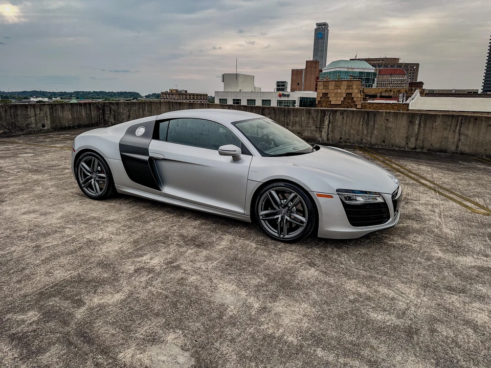 2014 Audi 42 R8 - Image 25 of 31