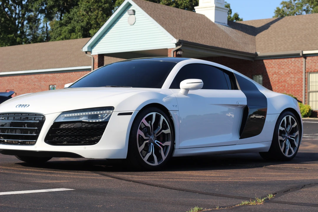 2014 Audi 42 R8 - Image 31 of 31
