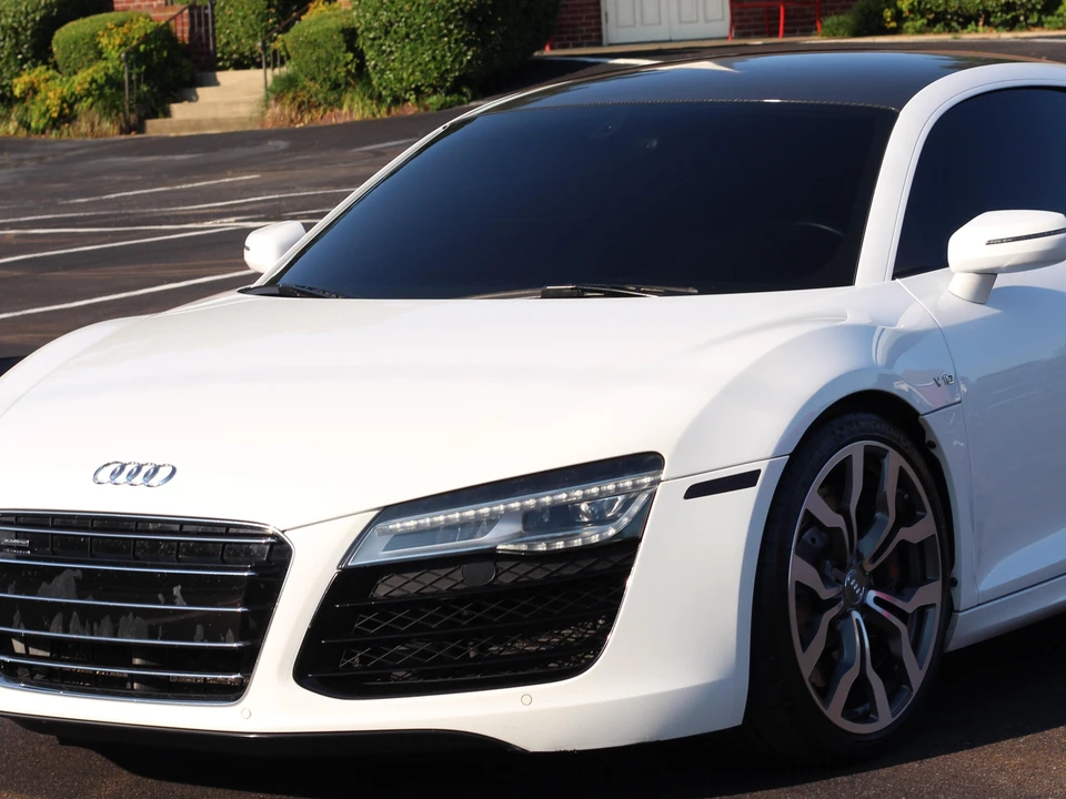 2014 Audi 42 R8 - Image 30 of 31
