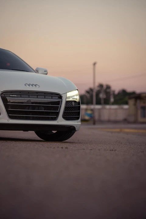 2014 Audi 42 R8 - Image 25 of 31
