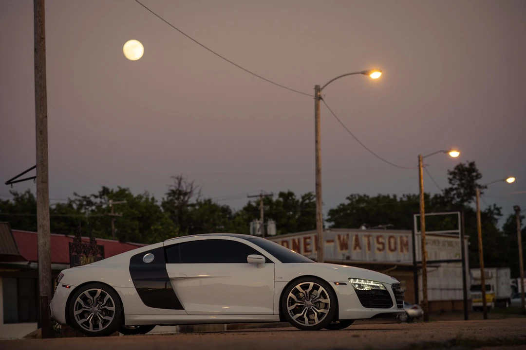 2014 Audi 42 R8 - Image 19 of 31