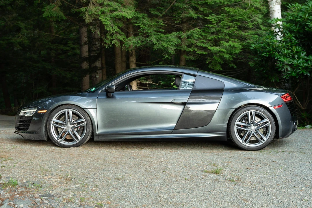 2014 Audi 42 R8 - Image 3 of 31
