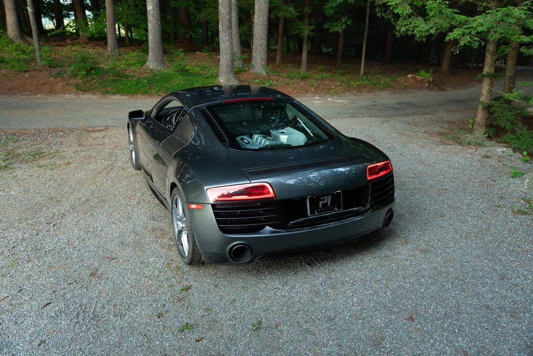 2014 Audi 42 R8 - Image 14 of 31