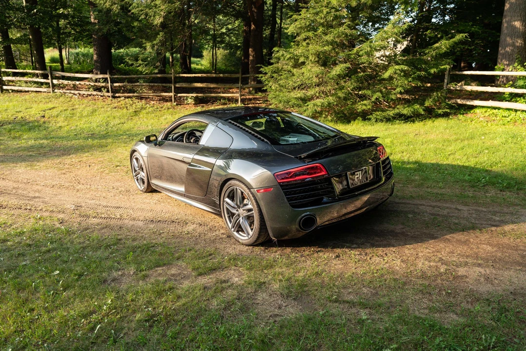 2014 Audi 42 R8 - Image 13 of 31