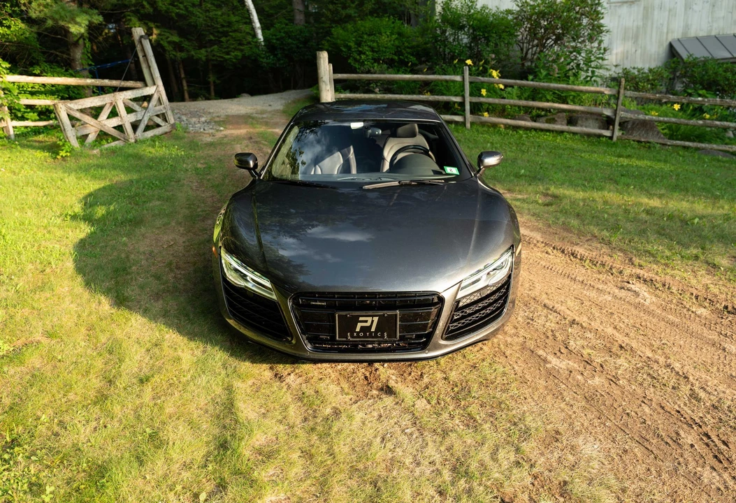 2014 Audi 42 R8 - Image 6 of 31