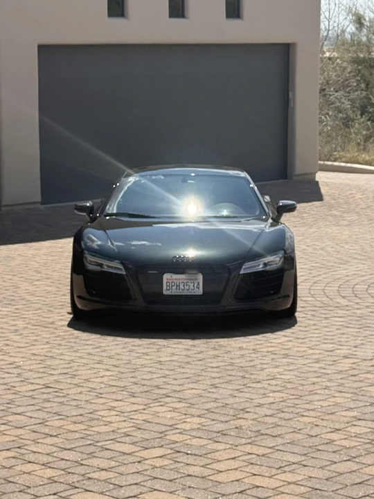 2014 Audi 42 R8 - Image 9 of 31