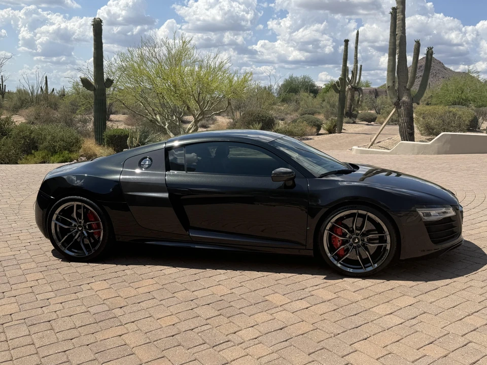 2014 Audi 42 R8 - Image 3 of 31