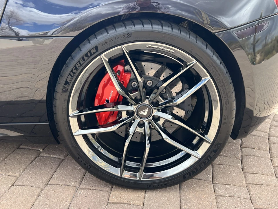 2014 Audi 42 R8 - Image 25 of 31