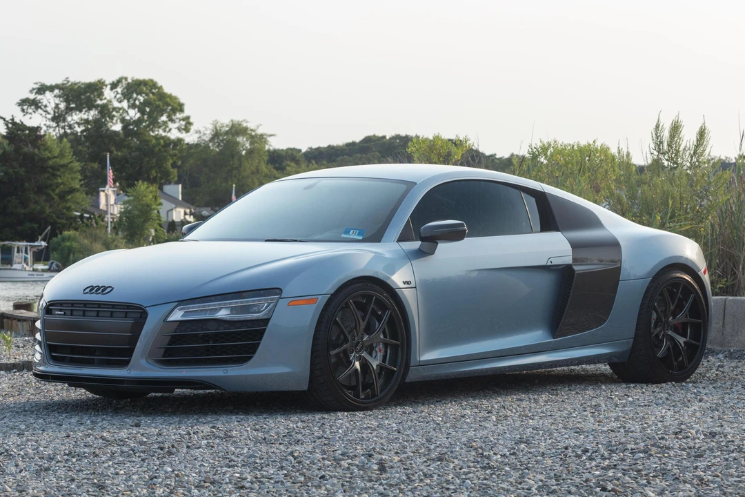 2014 Audi 42 R8 - Image 2 of 31