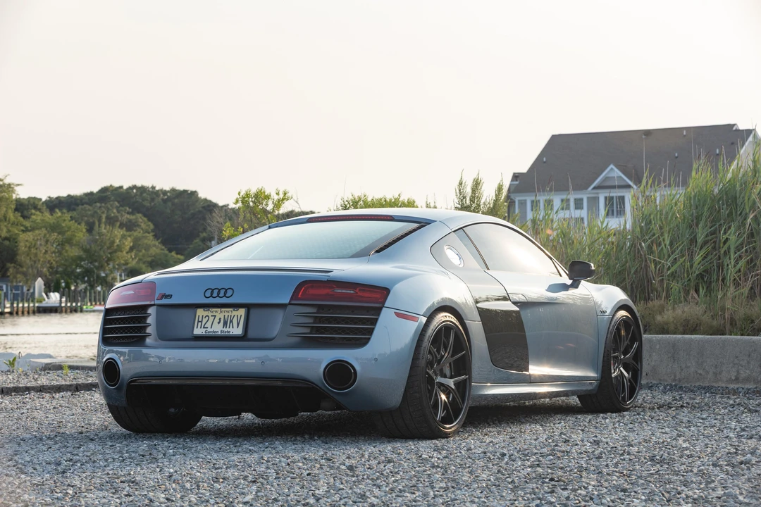 2014 Audi 42 R8 - Image 4 of 31