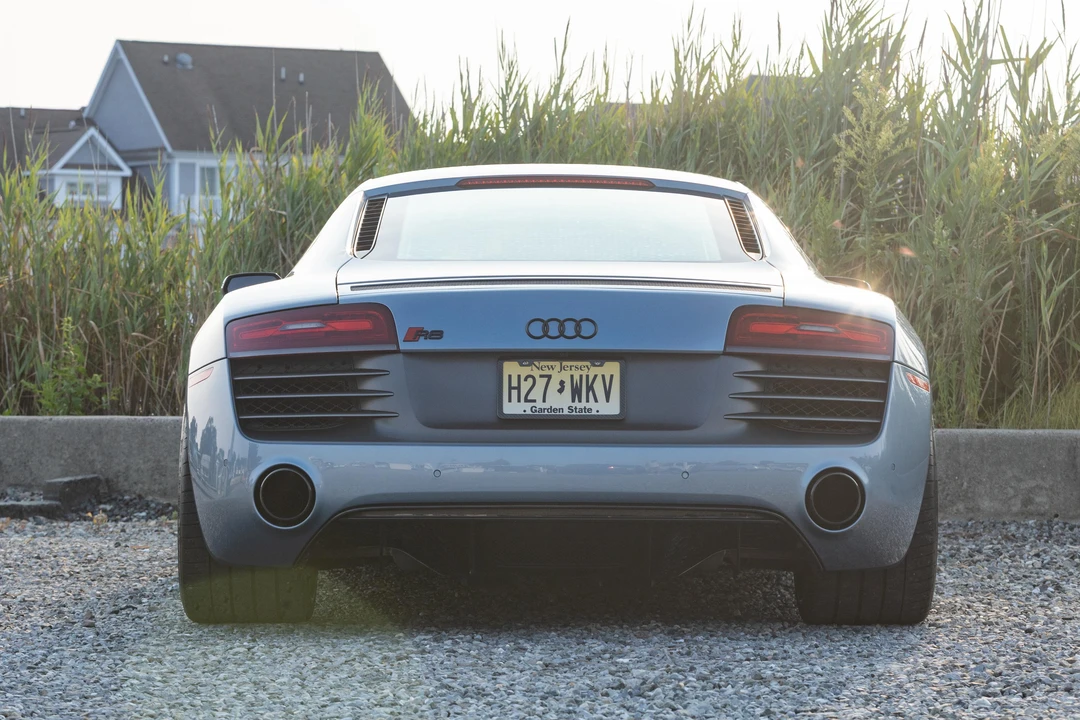2014 Audi 42 R8 - Image 6 of 31