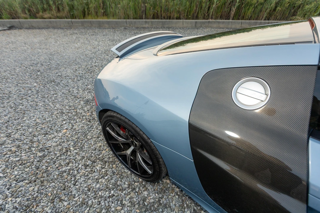 2014 Audi 42 R8 - Image 28 of 31