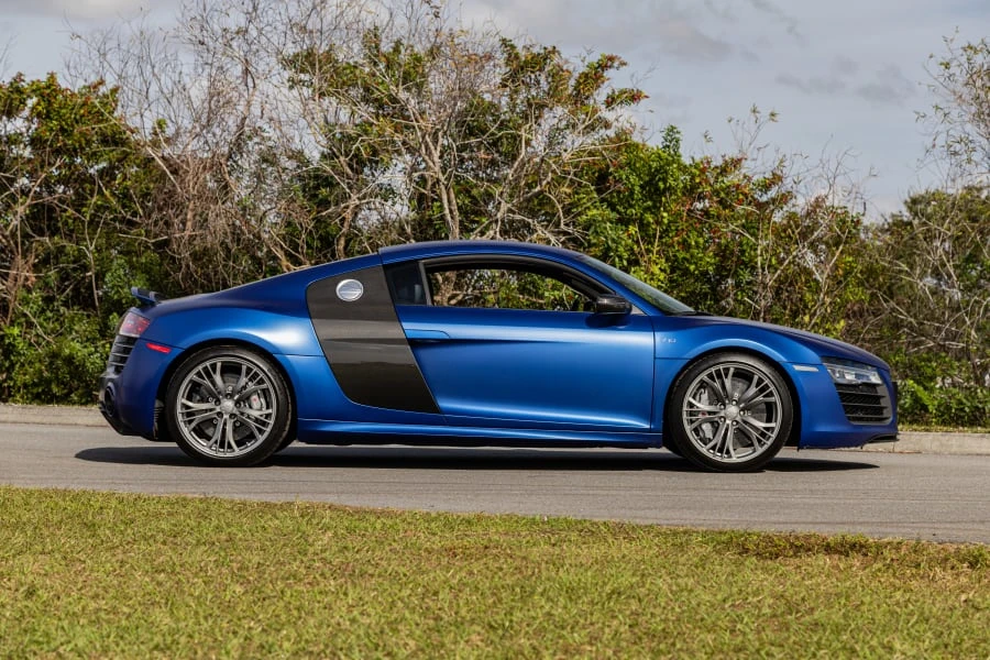 2014 Audi 42 R8 - Image 2 of 31