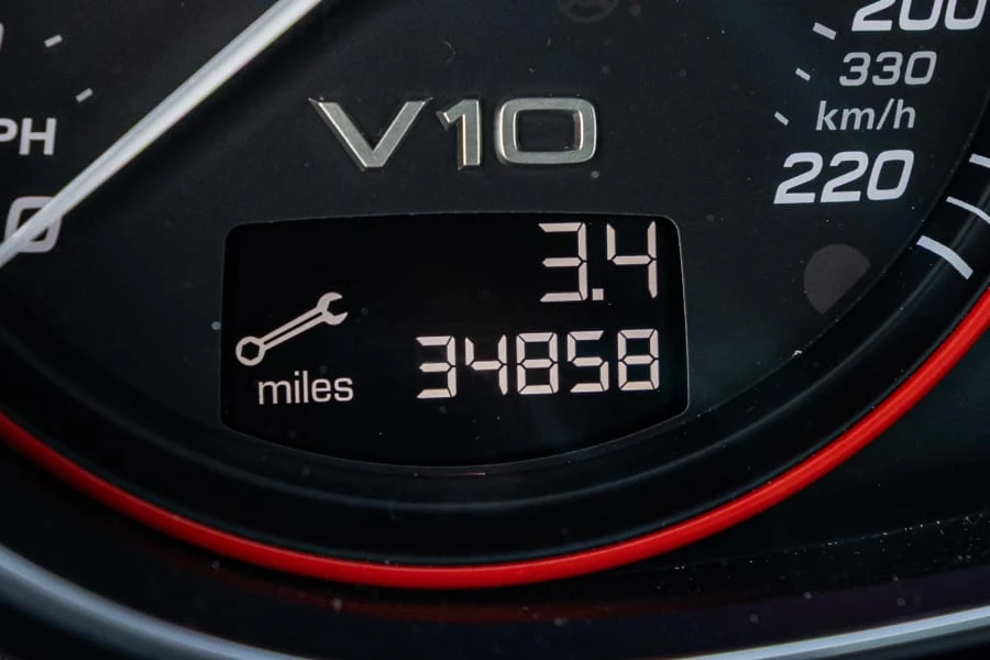2014 Audi 42 R8 - Image 28 of 31