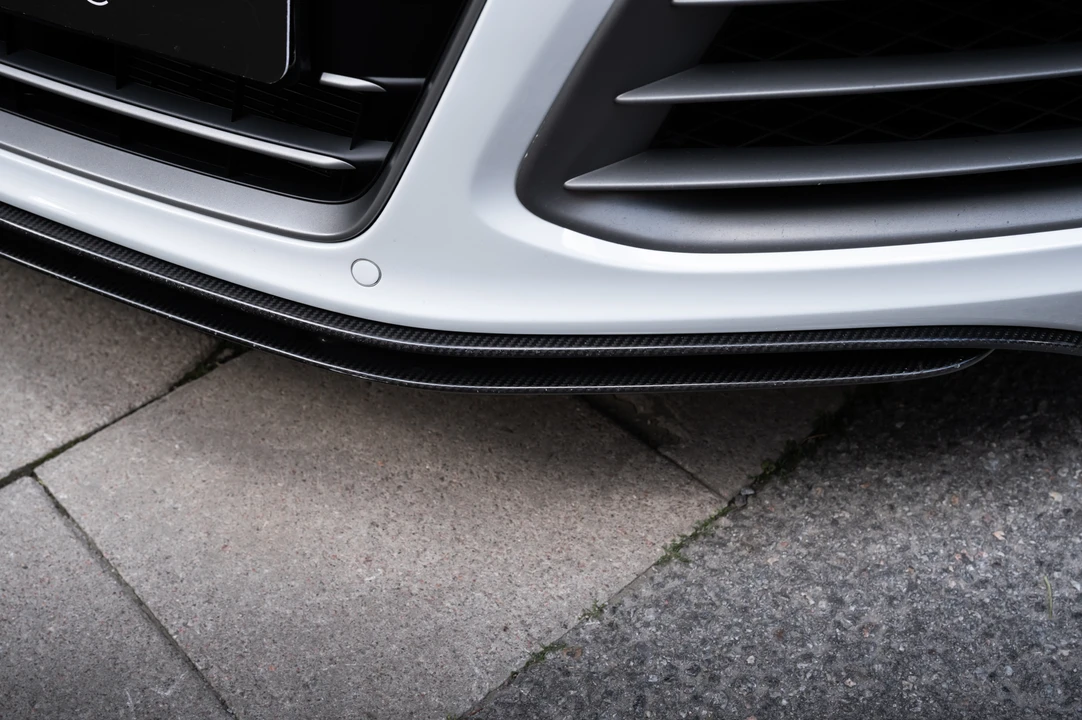 2014 Audi 42 R8 - Image 10 of 31