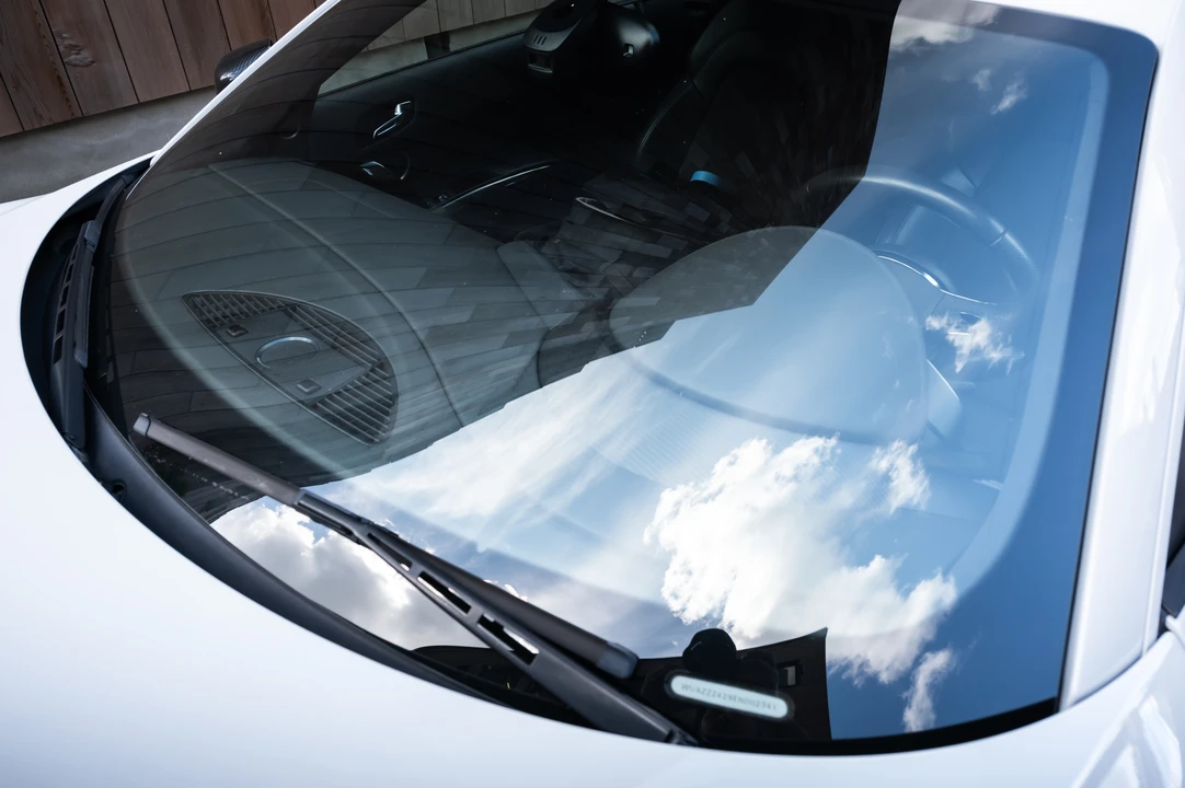 2014 Audi 42 R8 - Image 14 of 31