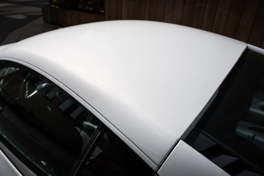 2014 Audi 42 R8 - Image 20 of 31