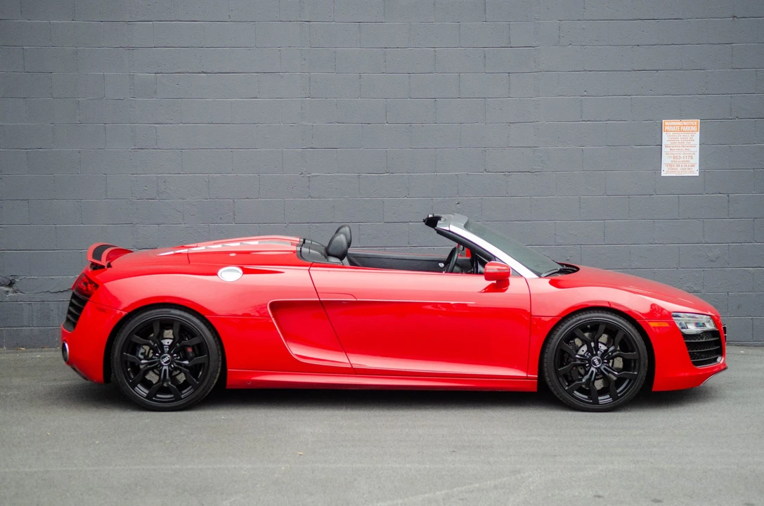 2014 Audi 42 R8 - Image 20 of 31