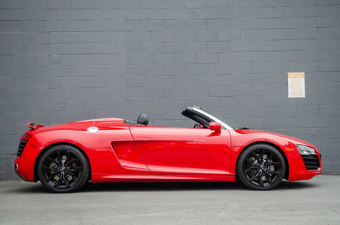 2014 Audi 42 R8 - Image 21 of 31