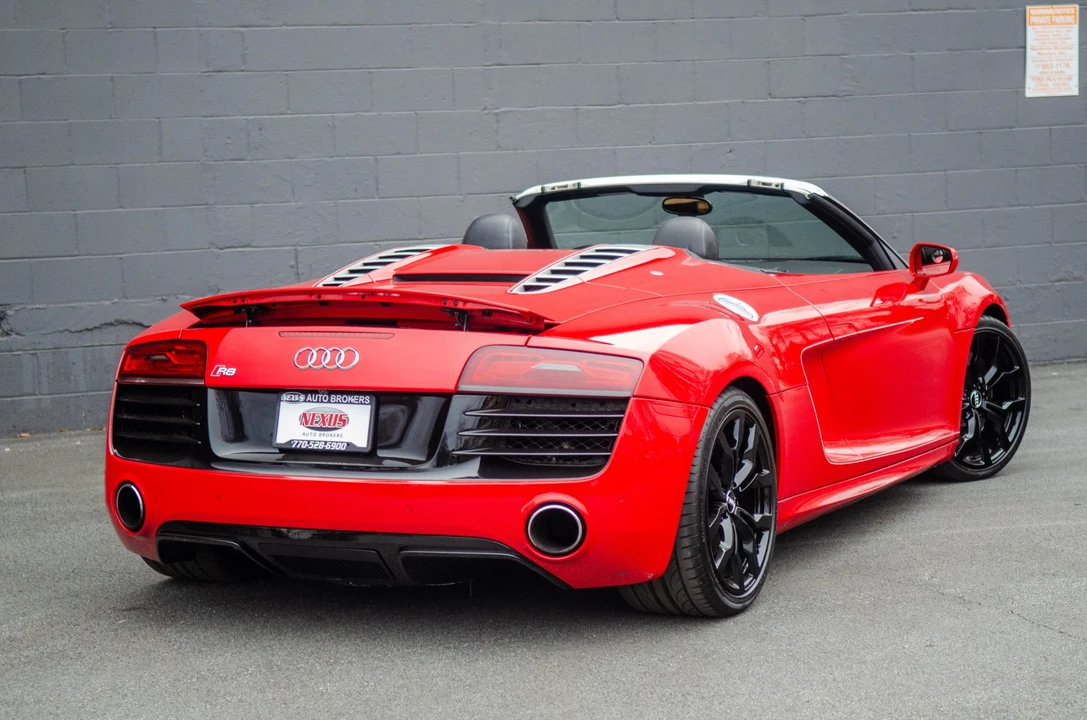 2014 Audi 42 R8 - Image 28 of 31