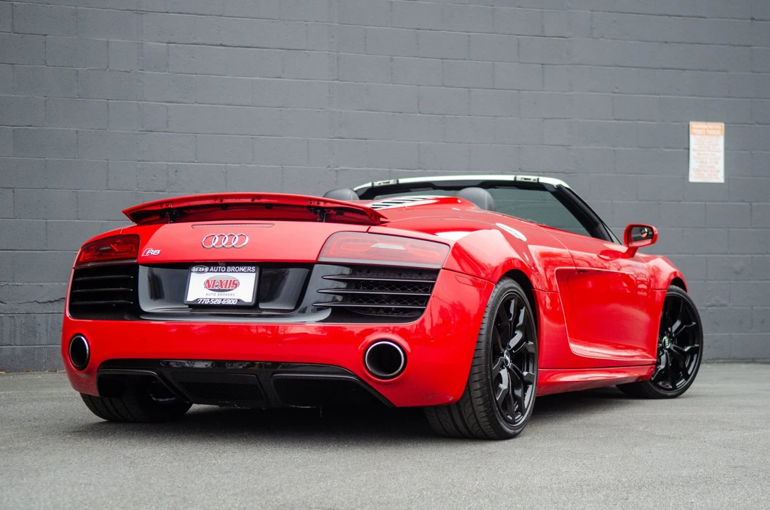 2014 Audi 42 R8 - Image 23 of 31