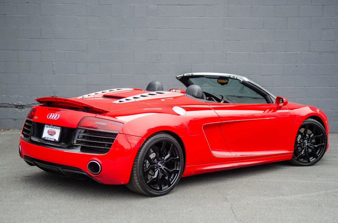 2014 Audi 42 R8 - Image 24 of 31