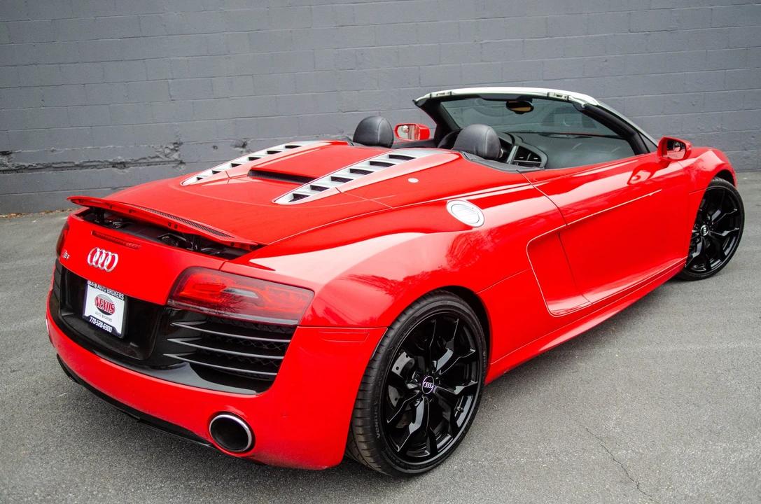 2014 Audi 42 R8 - Image 26 of 31