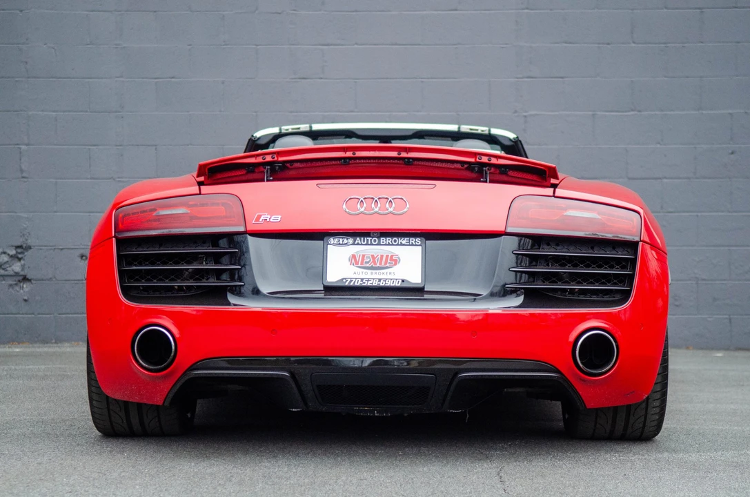 2014 Audi 42 R8 - Image 30 of 31
