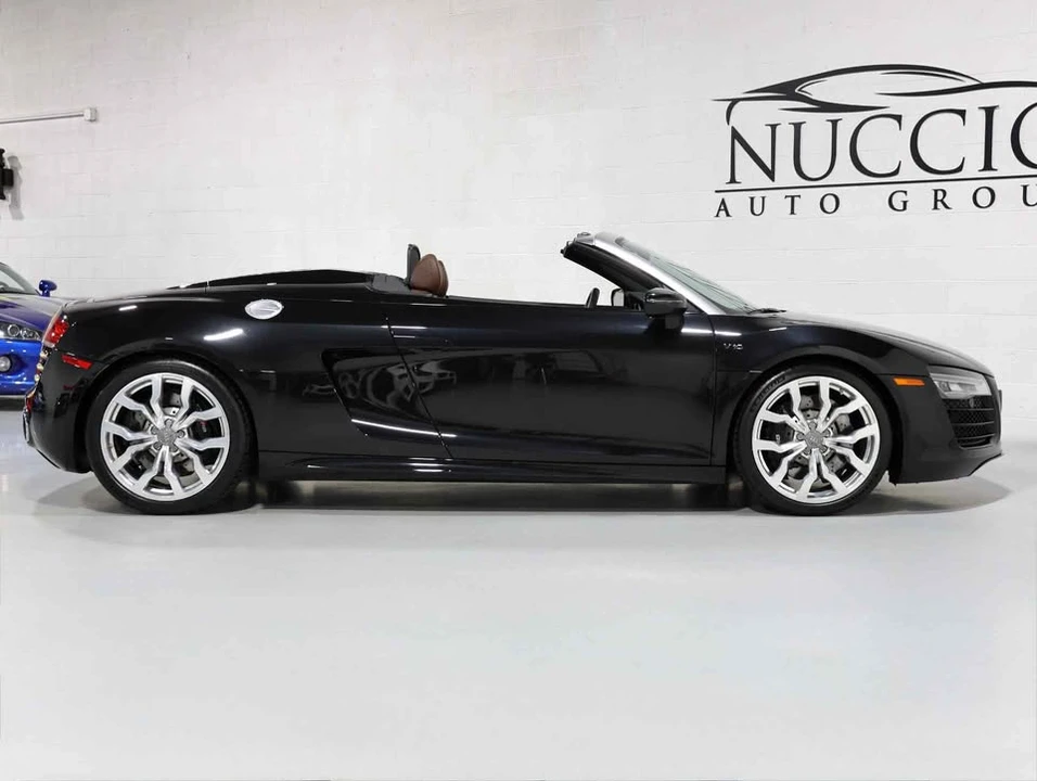 2014 Audi 42 R8 - Image 3 of 9