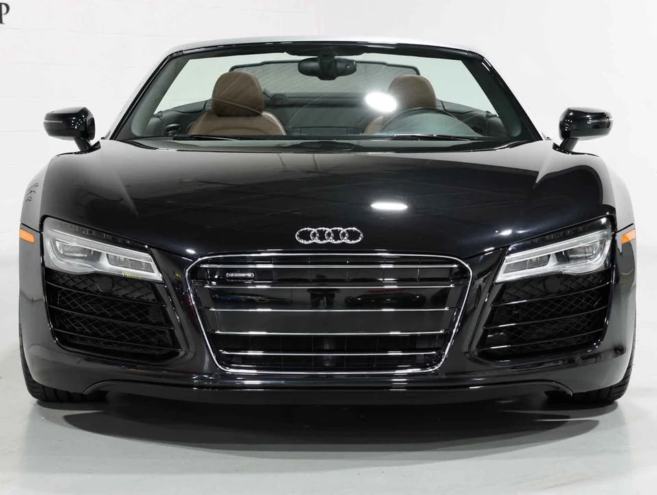 2014 Audi 42 R8 - Image 7 of 9