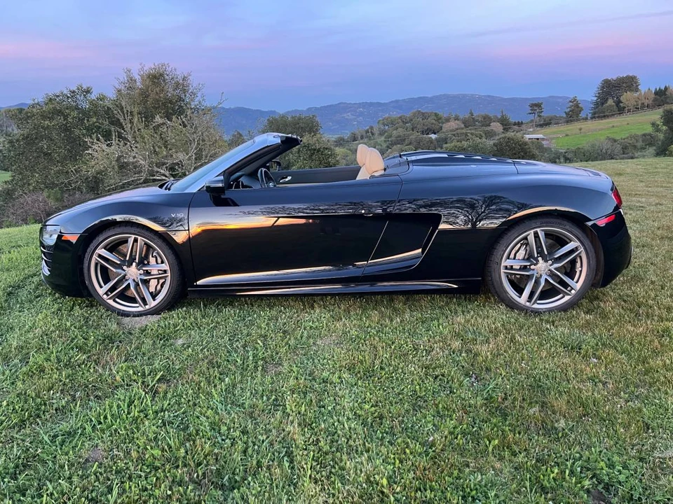 2014 Audi 42 R8 - Image 5 of 24