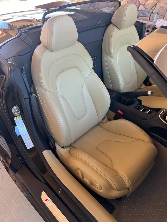 2014 Audi 42 R8 - Image 12 of 24