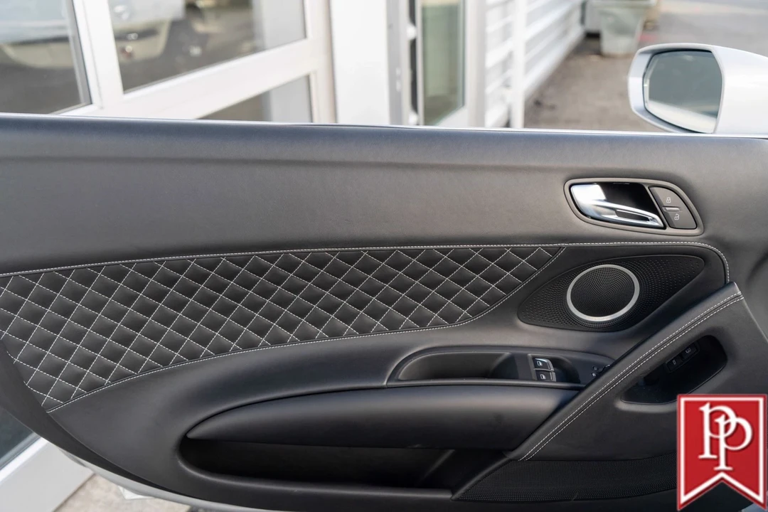 2014 Audi 42 R8 - Image 20 of 21