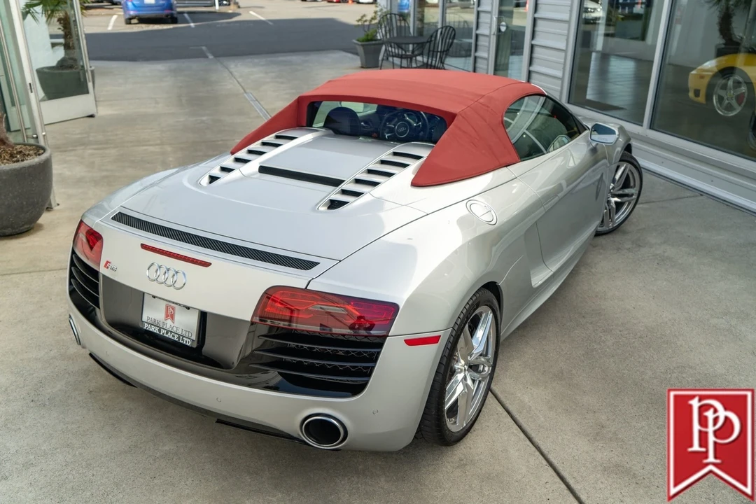 2014 Audi 42 R8 - Image 3 of 21
