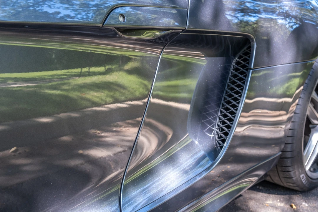 2014 Audi 42 R8 - Image 24 of 31