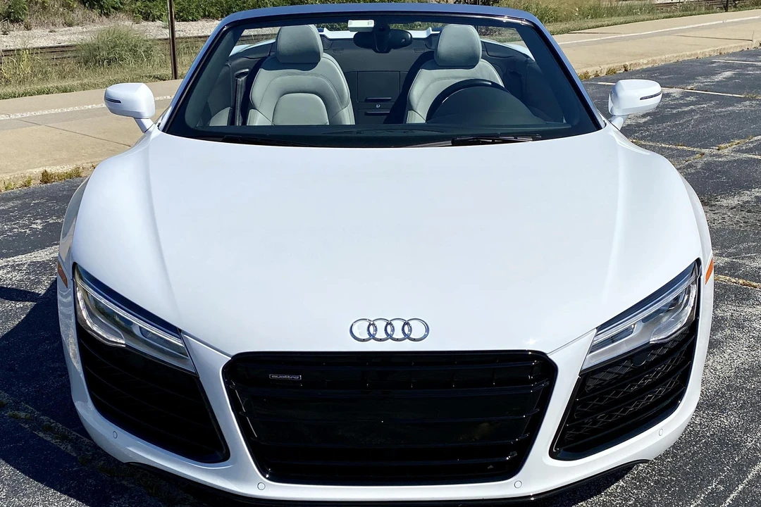 2014 Audi 42 R8 - Image 2 of 31