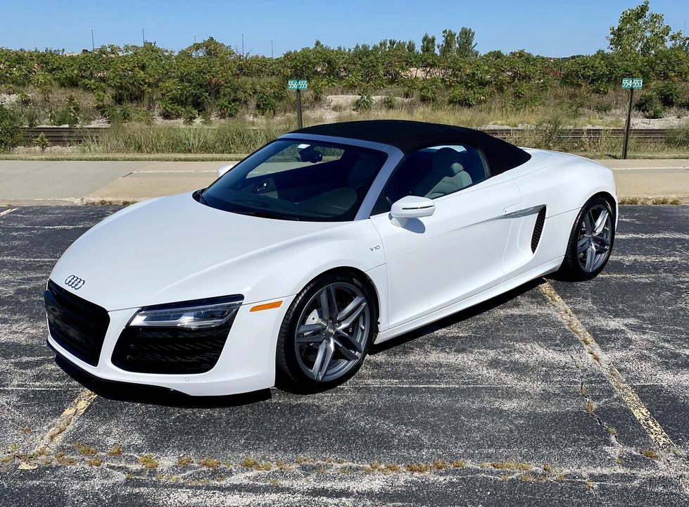 2014 Audi 42 R8 - Image 11 of 31