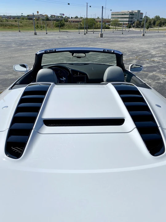 2014 Audi 42 R8 - Image 30 of 31